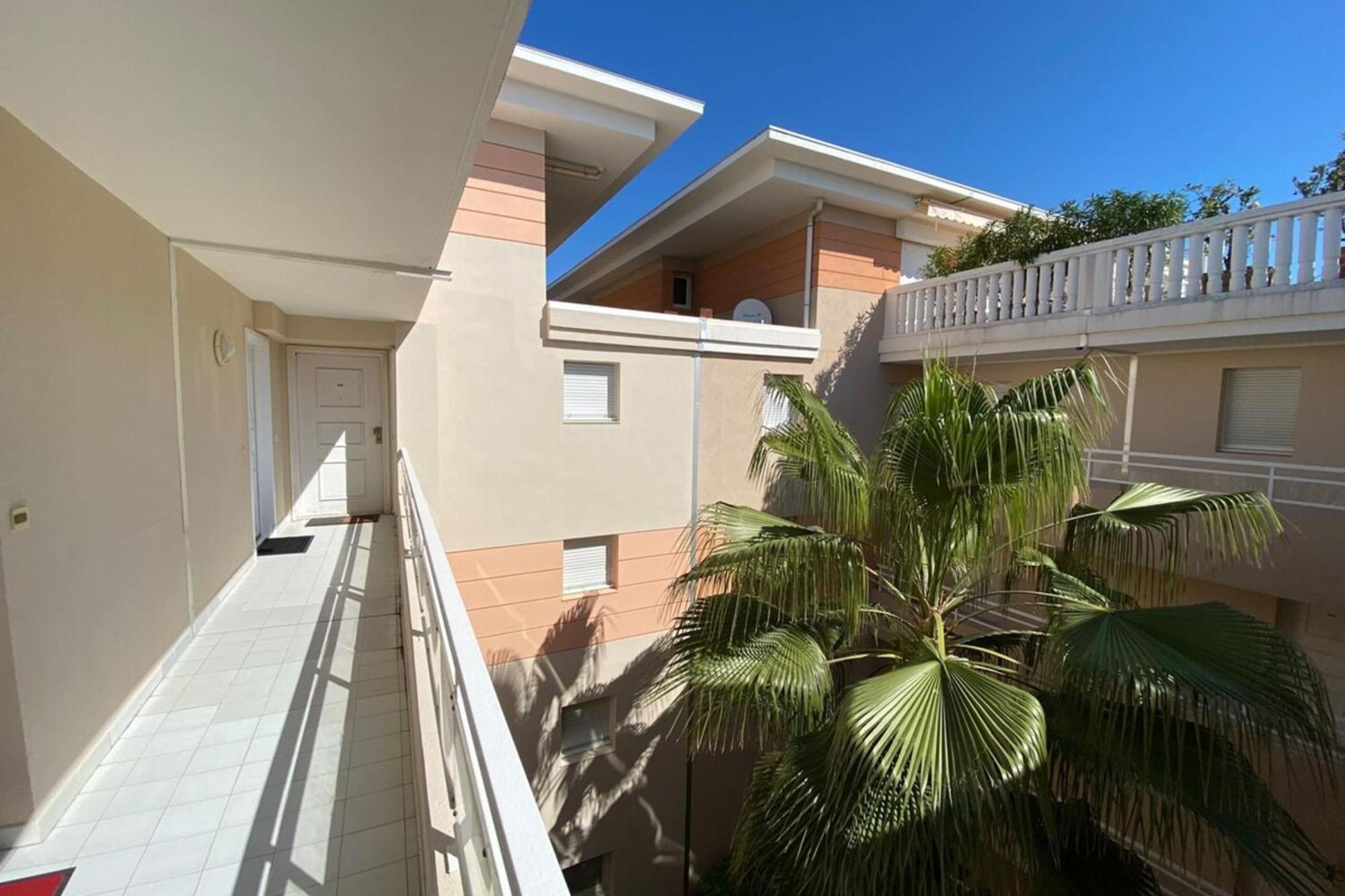 06Ai - Beautiful Renovated Studio - Sea And Pool View Vallauris Eksteriør bilde